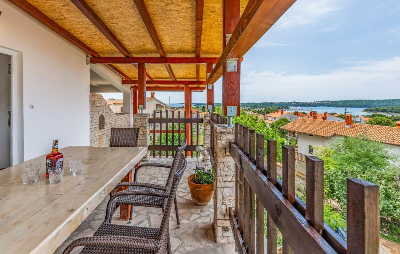 Apartman House Anka *
